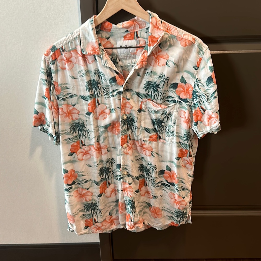 Summer button down
